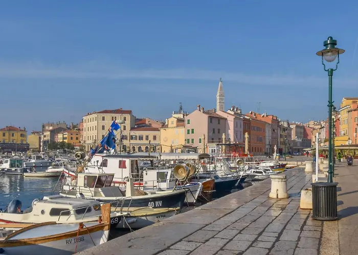 Bernard By Interhome * Ρόβινι