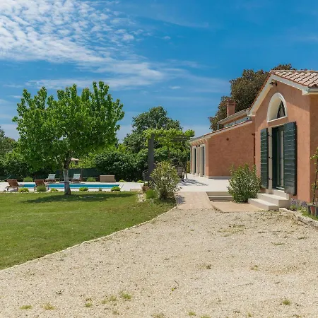 Bernard By Interhome 度假居