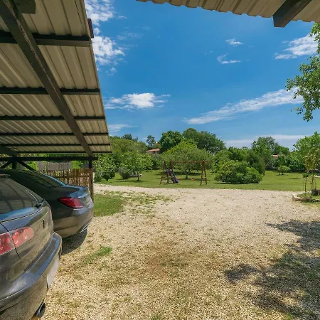 Bernard By Interhome